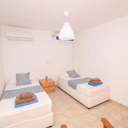 Saint Nikolas * Protaras