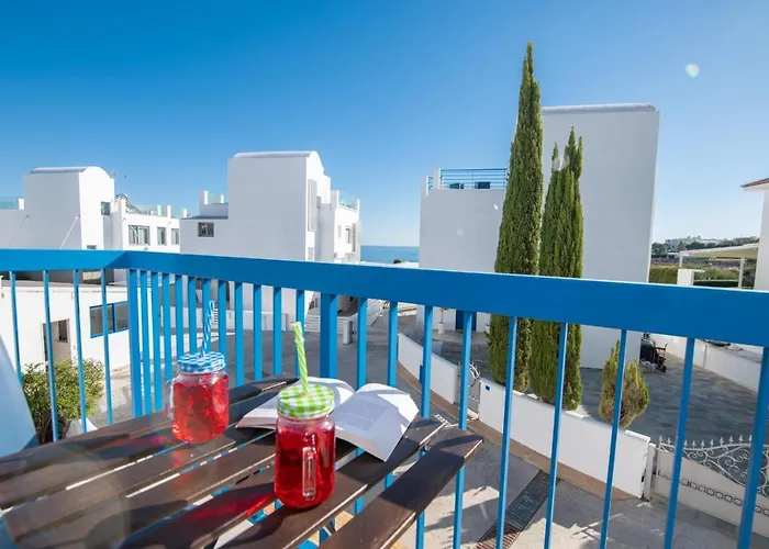 Saint Nikolas פרוטאראס