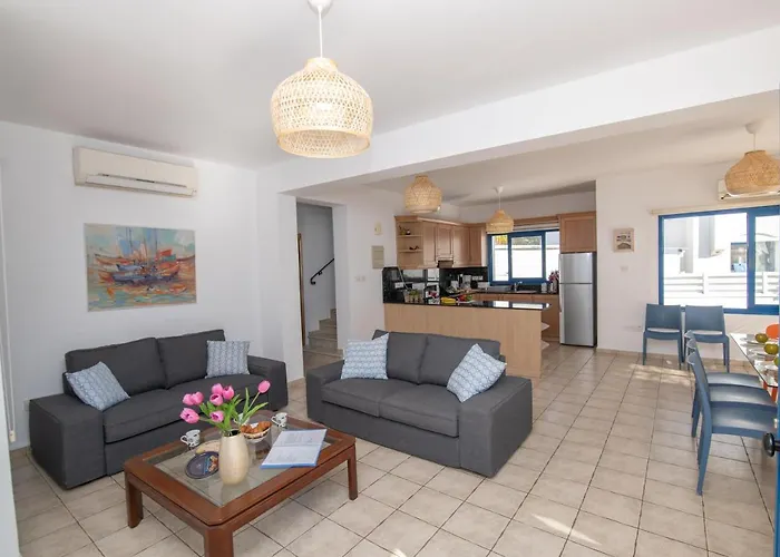 Saint Nikolas וילה