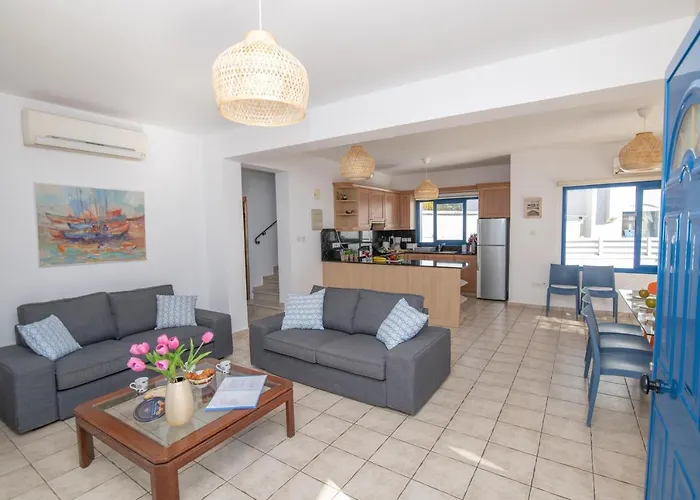 Saint Nikolas וילה פרוטאראס